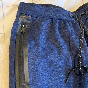 American eagle joggers